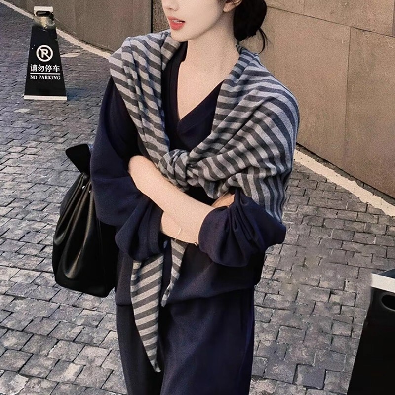 慵懒感条纹披肩女外搭2025新款围巾韩系时尚气质针织三角巾小坎肩|undefined