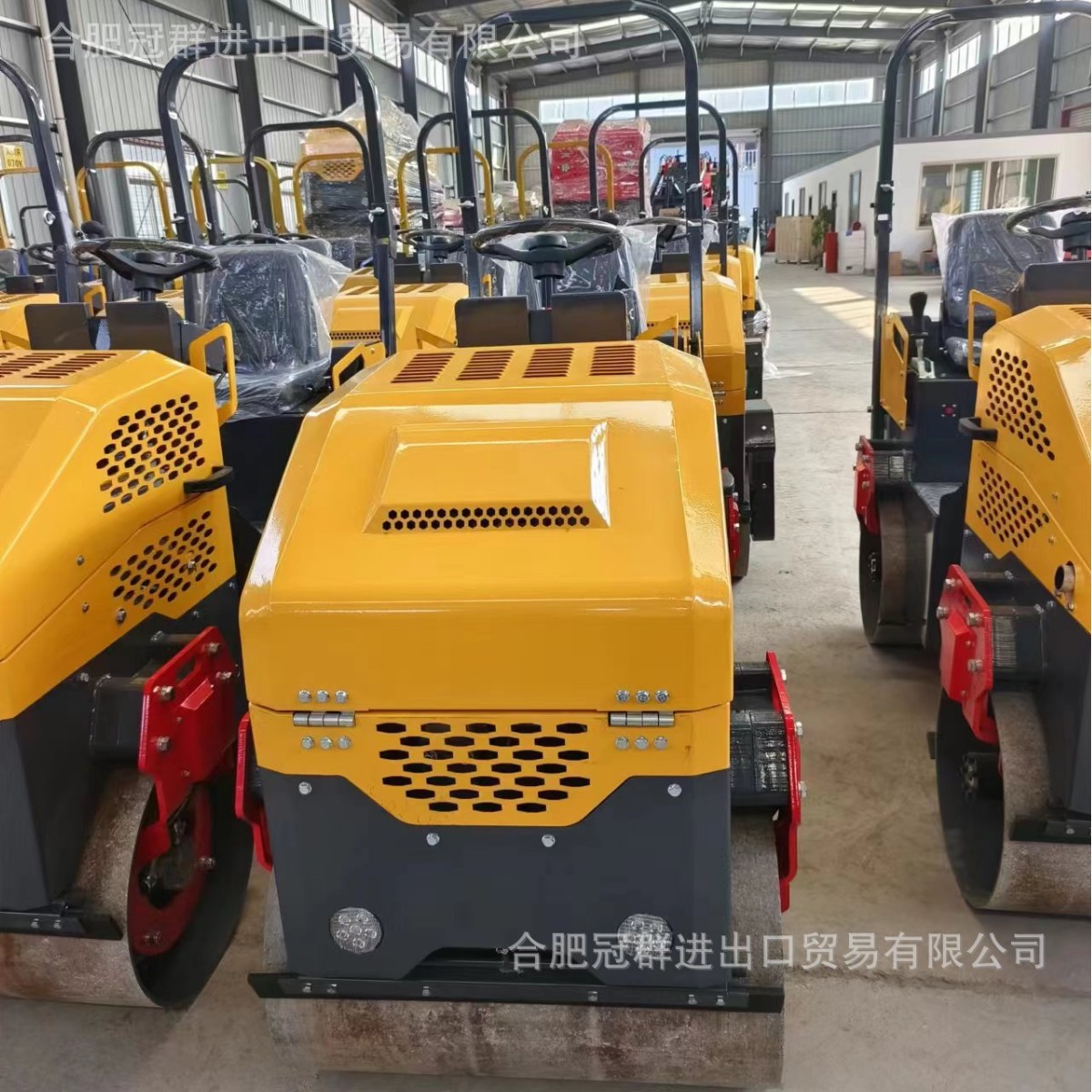 Fábrica directa 1.5 toneladas 2 toneladas 3 toneladas compactador de rodillo de asiento pequeño