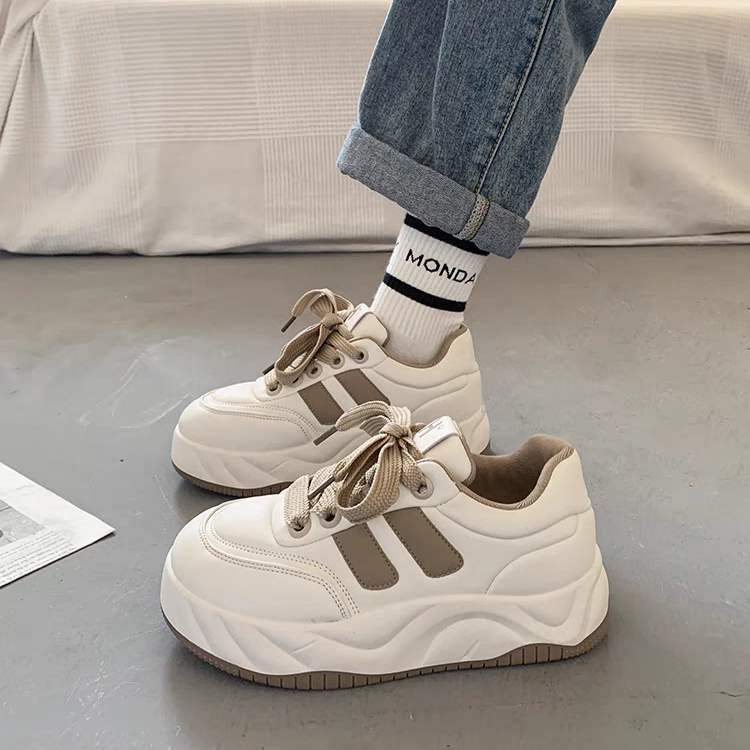 Trendy Thick-Soled White Sneakers 2025 Spring New Versatile Height-Increasing Casual Soft-Soled Sports Shoes