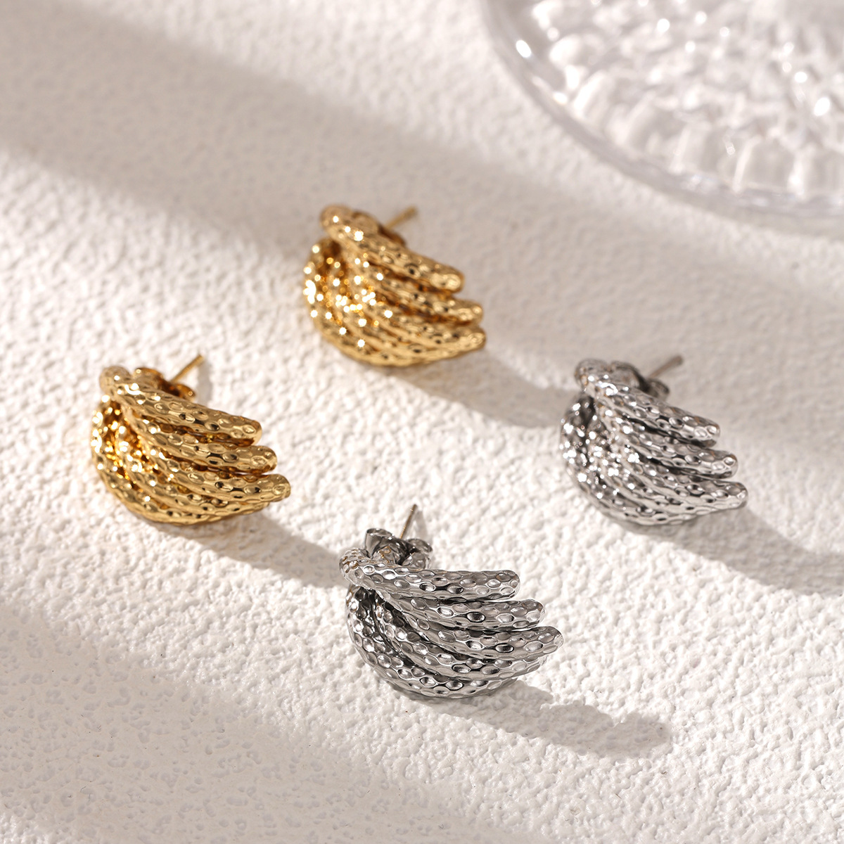 TENA aretes de acero inoxidable geométrico de alta calidad, aretes de acero dorado, joyerías de acero de titanio de venta caliente transfronteriza para mujeres