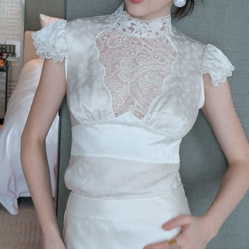 In Stock: French-Style High-End Lace Shirt with Stand Collar, Hollow-Out Puff Sleeves, Waist-Cinching Satin Patchwork Top, Silk