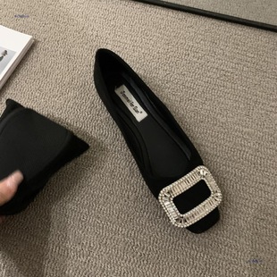 ���^ƽ��ЬŮ��Ь2025�����¿�q��ܛ�׷����\��ưЬ��ɫ����Ь��