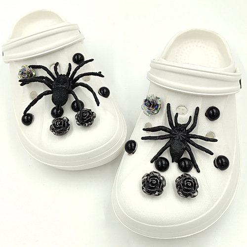Spider suit dark hole shoes accessories punk ghost head beach shoes diy button jewelry accessories