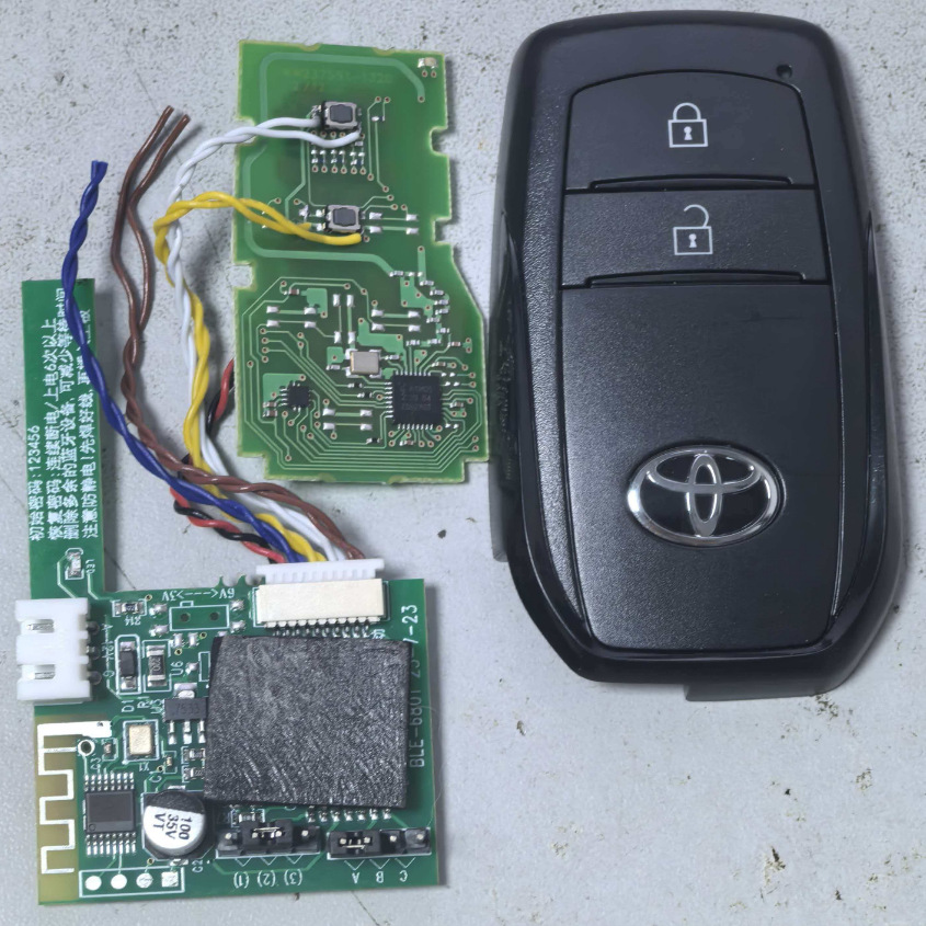 Car Key Modification for Mobile Phone Control, Bluetooth Sensor for Automatic Lock/Unlock, Original Car Functions Remain Unchanged