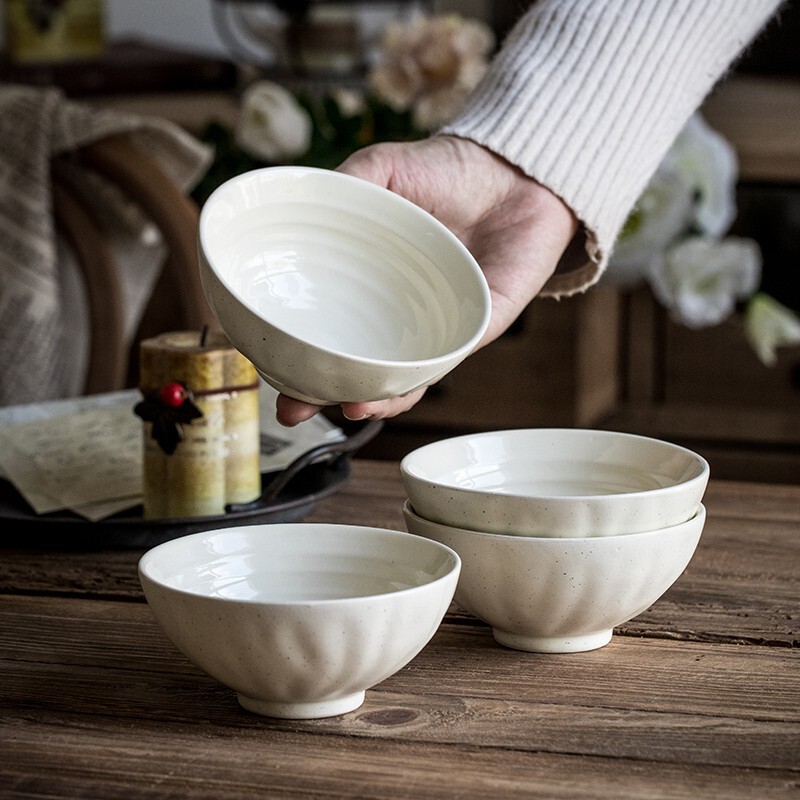 Set of 4 Rice Bowls with Unique Design 4.5inch Threaded Bowl Set with High Aesthetic Value for Homestays and Restaurants, Ceramic Bowls for Cross-Border Export