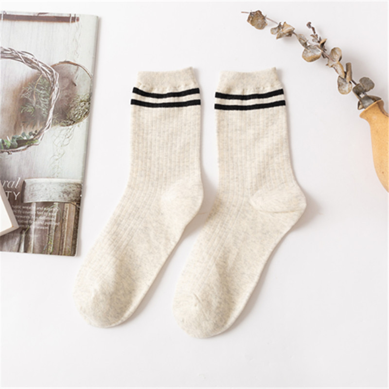 Otoño e Invierno rayas verticales calcetines de algodón de color sólido hombres y mujeres cordón media-pantorrilla longitud calcetines clásico casual cómodo calcetines de algodón peinado