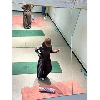 2026秋季新款黑色休闲套装女显瘦条纹拉链卫衣阔腿裤运动服两件套