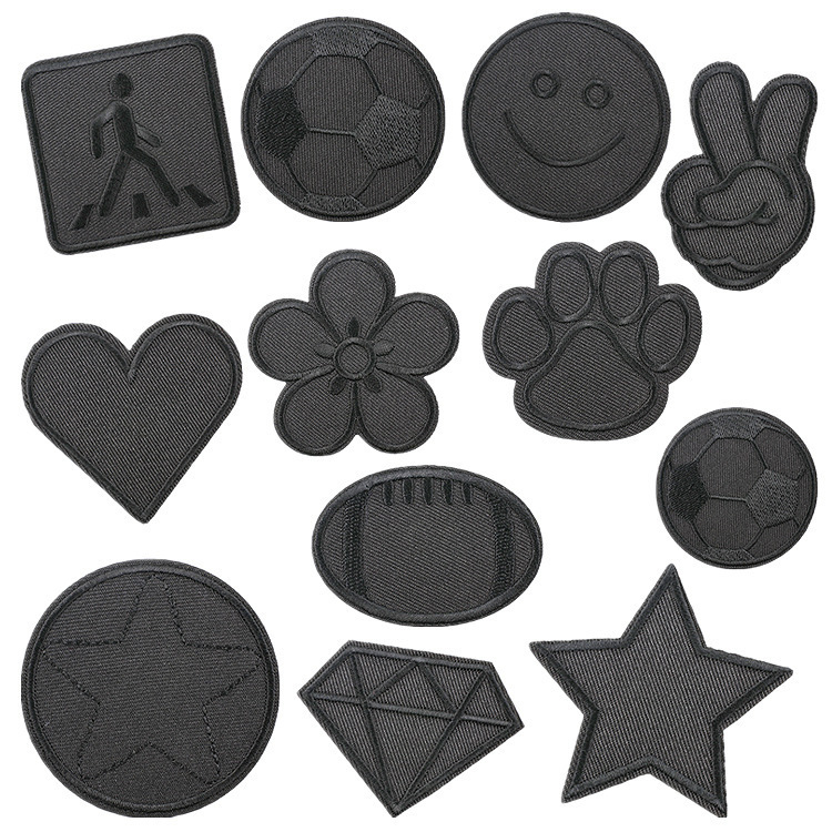 Black Fox computer embroidered Zhang Zi ironing smiley face patch stickers love black twill basketball embroidery Zhang Zi wholesale