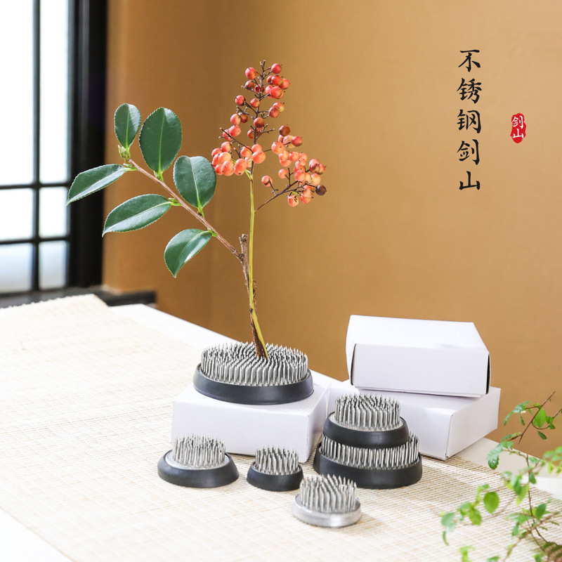 Stainless Steel Flower Arrangement Base Jianshan Flower Arrangement White Box Zen Japanese Floral Material Flower Arrangement Fixing Artifact Tool Stainless Steel Flower Arrangement Base Jianshan Flower Arrangement White Box Zen Japanese Floral Material Flower Arrangement Fixing Artifact Tool