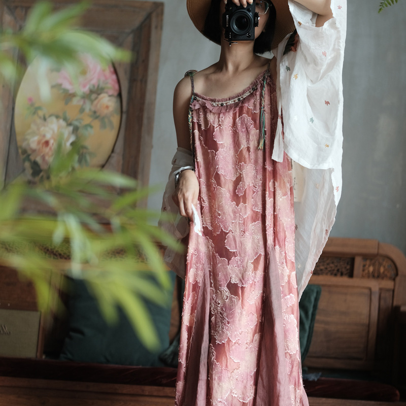 Little Mud Girl Original Design Women's Clothing, Artistic Retro Zen-Style Robe, Versatile Strap Dress 2309 Pink Little Mud Girl Original Design Women's Clothing, Artistic Retro Zen-Style Robe, Versatile Strap Dress 2309 Pink