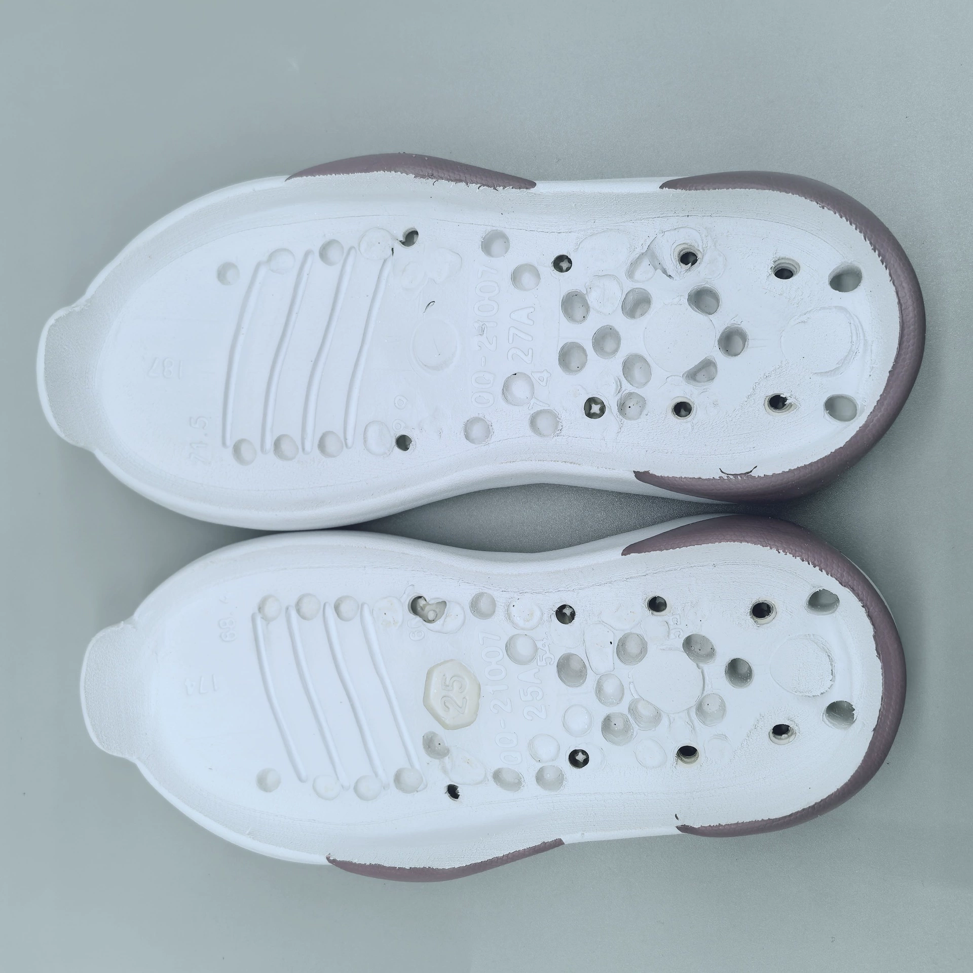 Quanquan обувные материалы производители оптом EVA детская обувь подошва легкая и удобная спортивная повседневная обувь подошва