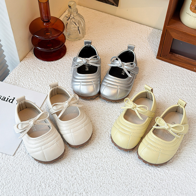 Girls' Spring & Fall New Korean Style Princess Shoes, Fashionable and Versatile Flats, Soft-Soled Non-Slip Square Shoes, Performance Dance Shoes