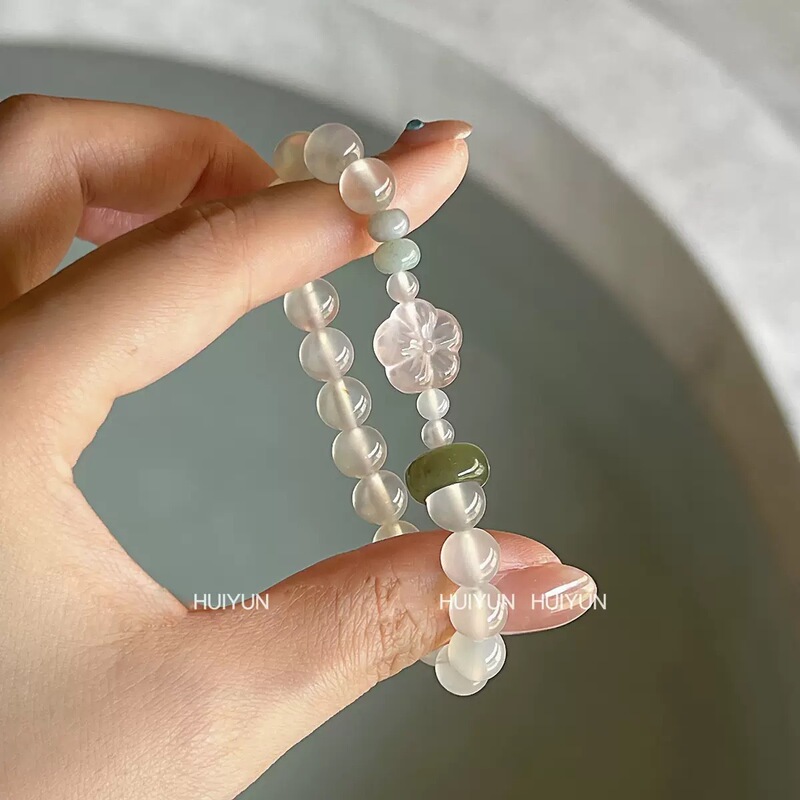 Peach Blossom Glass Ins Transparent White Small Flower Fresh Beaded Versatile Bracelet Niche Wrist Accessory Best Friend Bracelet