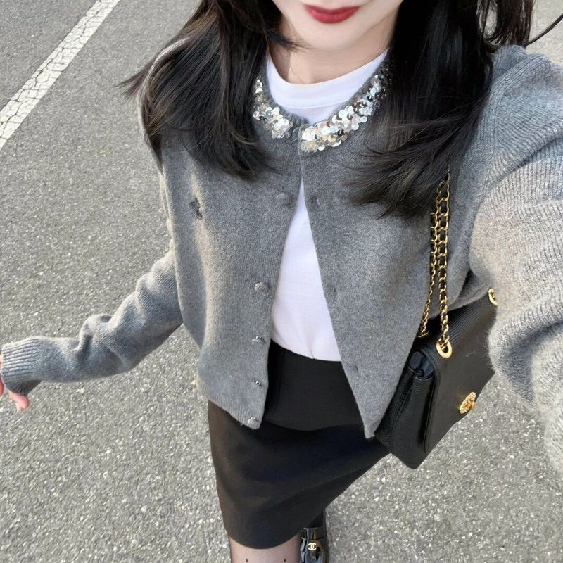 时尚灰色重工镶钻圆领针织开衫毛衣女法式复古温柔高级2025冬新款|undefined