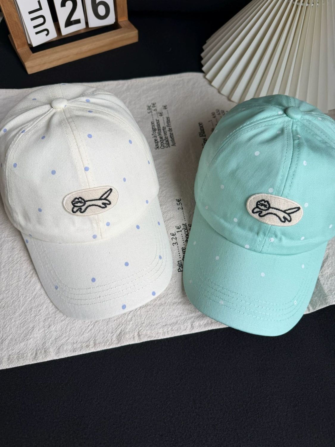 2026 neue koreanische Polka-Dot Katzen Baseballkappe unisex niedlich Allrounder kleine Stickerei Enten schnabel Mütze Trend Modell