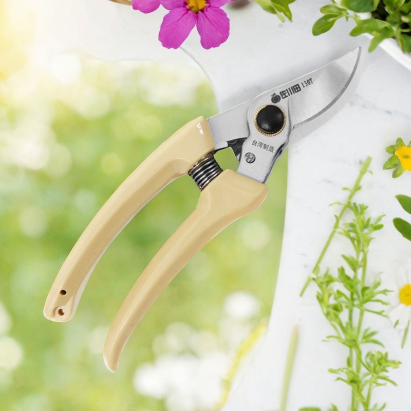 台湾进口SK5钢省力果树修枝剪树稍剪130T家用园艺花枝剪刀