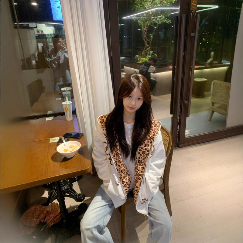 American Retro Embroidered Devil Leopard Print Patch Hooded Zipper Sweatshirt for Men and Women Autumn and Winter New Jacket Sweatshirt for Women Trendy