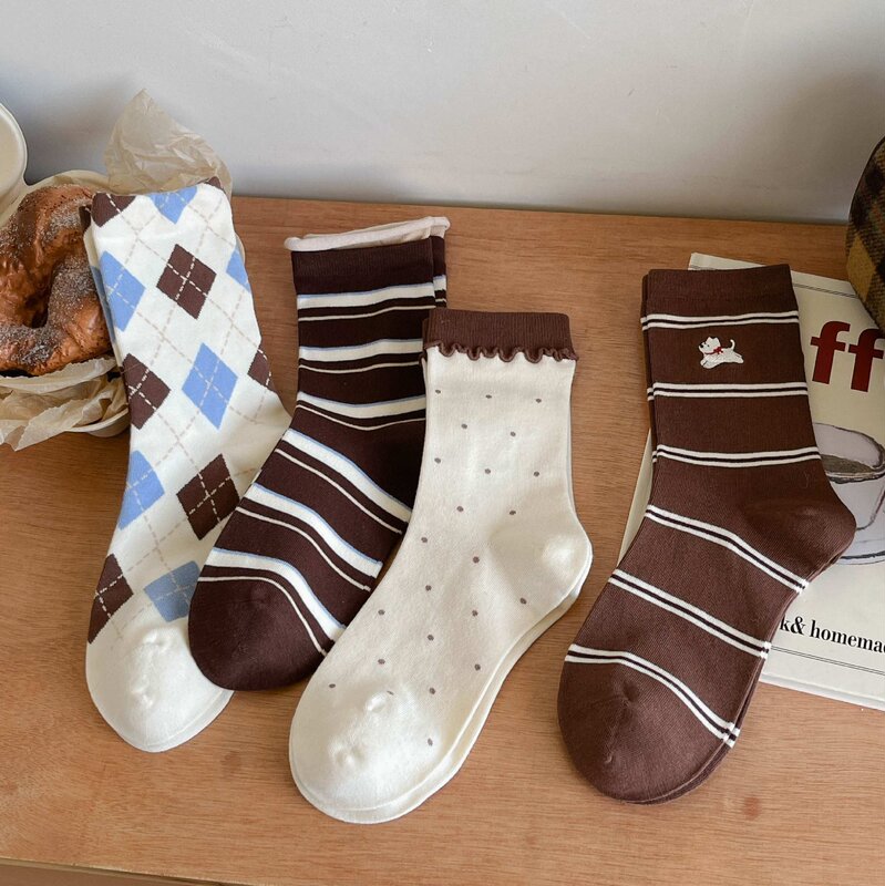 Alice & Andy's New Autumn and Winter Collection: Butter Canelé Puppy Coffee Color Series Mid-Tube Trendy Versatile Warm Women's Socks
