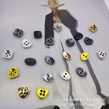 现货三角四眼塑料纽扣小众简约设计感衬衣开衫金银色服装衬衫扣子