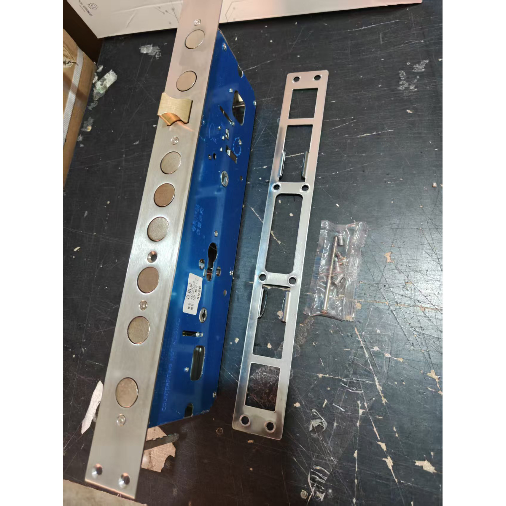 Cuerpo de pestillo de alta resistencia + Placa del marco de la puerta