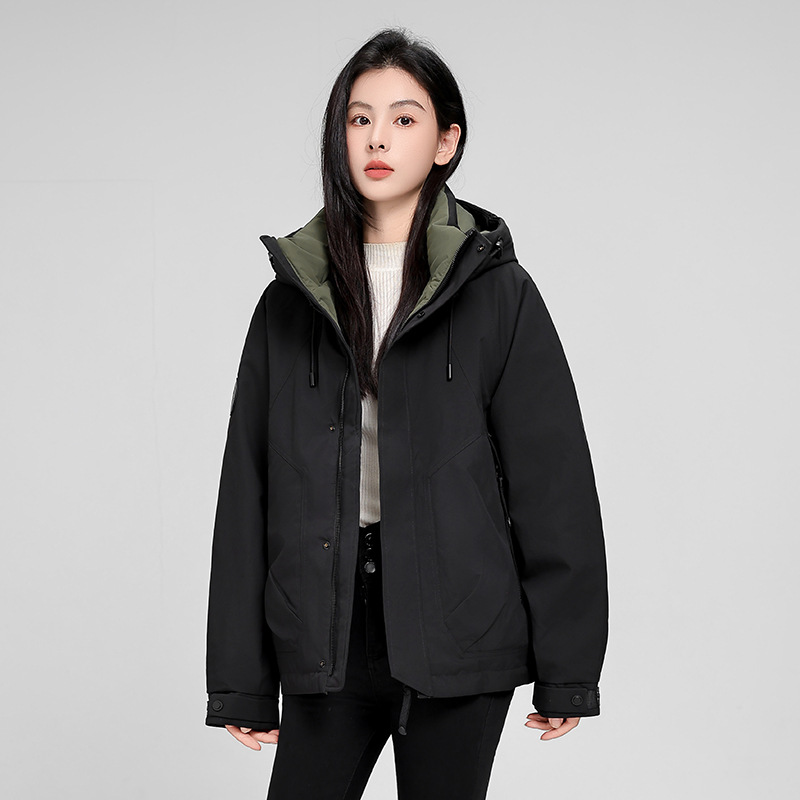 검은색