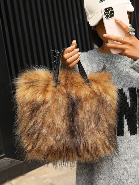 Cross-border Mao Mao Mao bag new imitation raccoon wool portable plush female bucket bag imitation fur bag wholesale a generation of hair