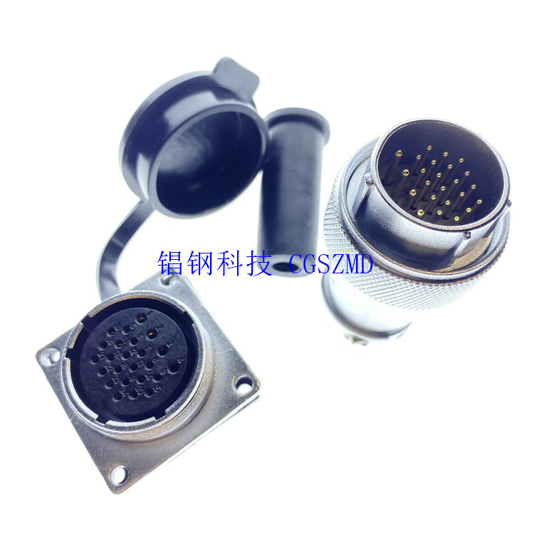 ������WMWS28K24TQ +Z 4-Hole flange panel receptacle with cap