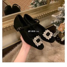 葡萄妈同款 钻扣小方头绒里一字带保暖显瘦粗跟玛丽珍单鞋女春秋
