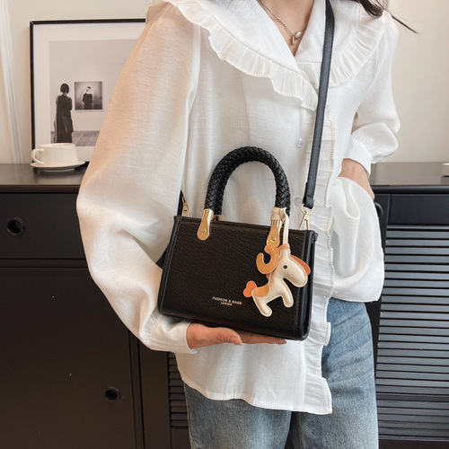 Bags for women  new fashion retro women's woven handbags texture small square bag Internet celebrity crossbody bag