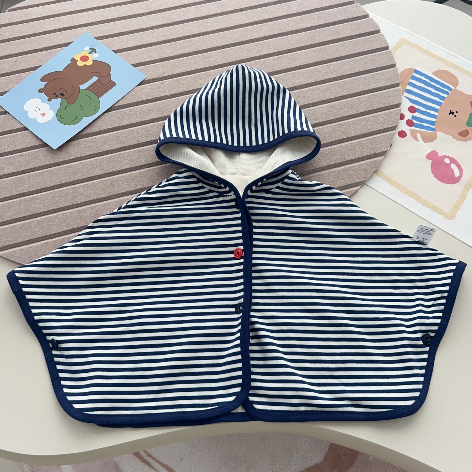 冬季加绒加厚日系连帽斗篷披风可爱卡通图案保暖外套2297-1