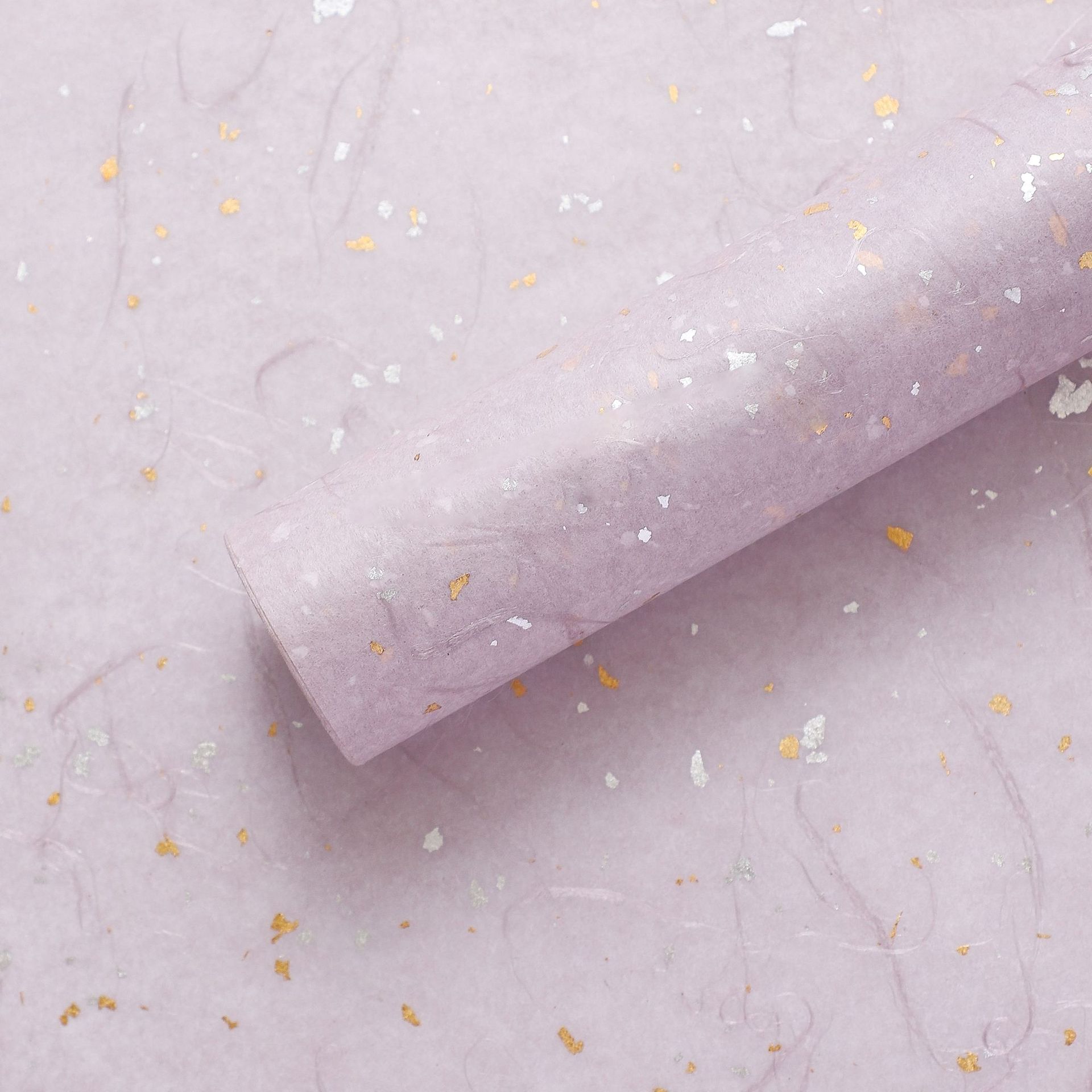 Siete colores, sueños, puntos de oro y plata, flores, flores, papel, ramo, caja de regalo, bricolaje hecho a mano, material de embalaje floral