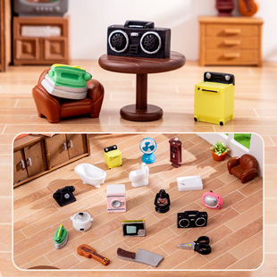 Micro-landscape Retro Simulation Home Appliance TV Resin Accessories DIY Decorations Desktop Ornaments Keychain Pendant