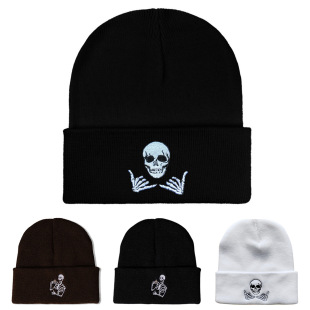 Halloween horror skull series embroidered knitted hat cross-border hot selling customizable logo warm windproof wool hat