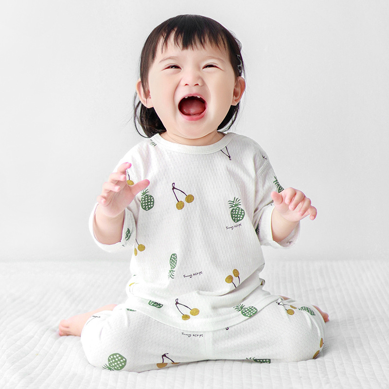 Baby summer set de aire acondicionado de algodón de manga media de dos piezas para niños y niñas, ropa de verano delgada para bebés divididos