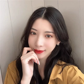S925银针韩国小香风气质四叶草耳钉女小众设计高级感优雅耳环批发