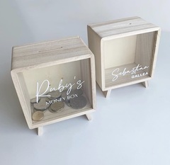 INS Nordic style solid wood only goes in and out of the piggy bank, children's piggy bank, coffee shop tip jar, export quality