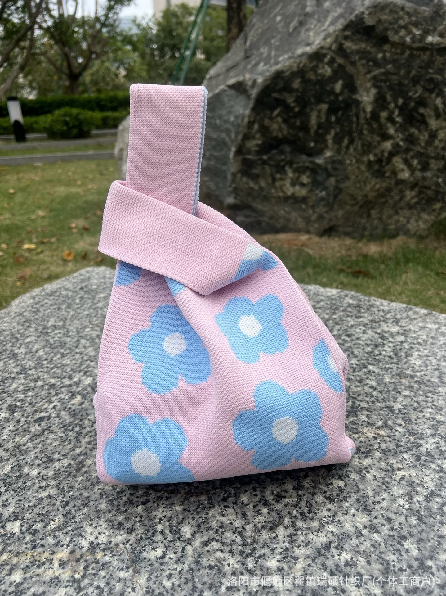 Foundation blue flower
