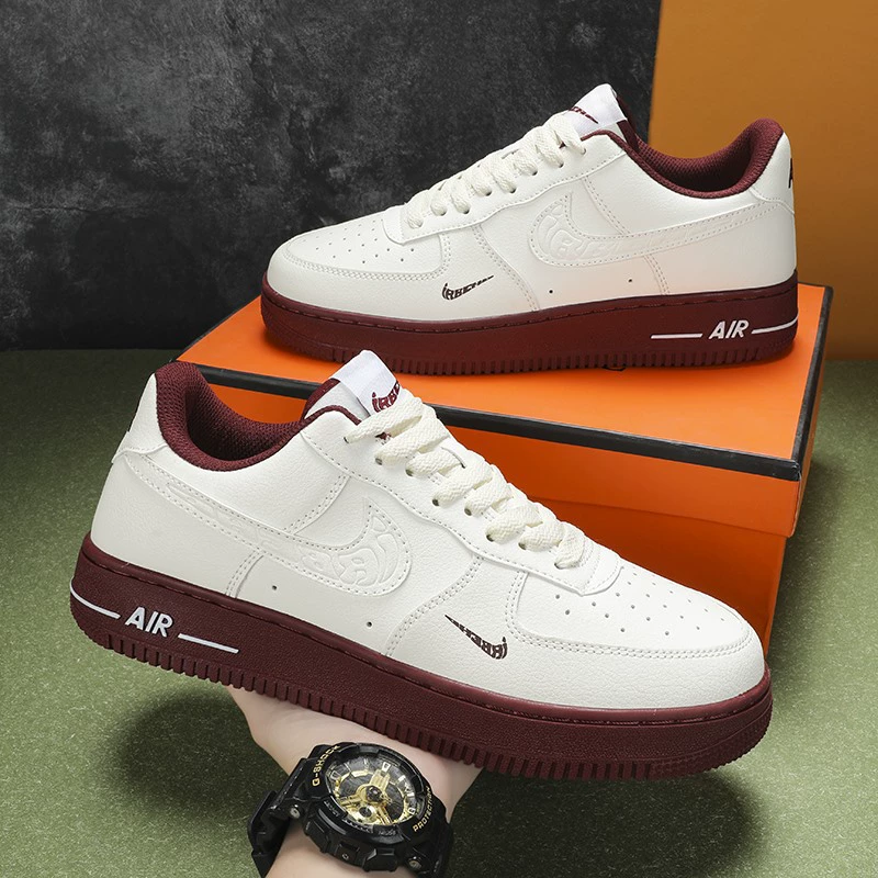 Air Force One Pure White Low-top Men's and Women's Student Trendy Shoes AF1 Putian Shoes High-purity Original Casual Shoes Resistant to Officials