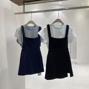 เสื้อยืดลำลองคอกลมแขนสั้นสำหรับผู้หญิง ชุดเดรสสายเอี๊ยมฤดูร้อน ชุดเดรสทรงเอ ชุดสองชิ้น ชุดเดรสสายเอี๊ยมสำหรับสาวตัวเล็ก