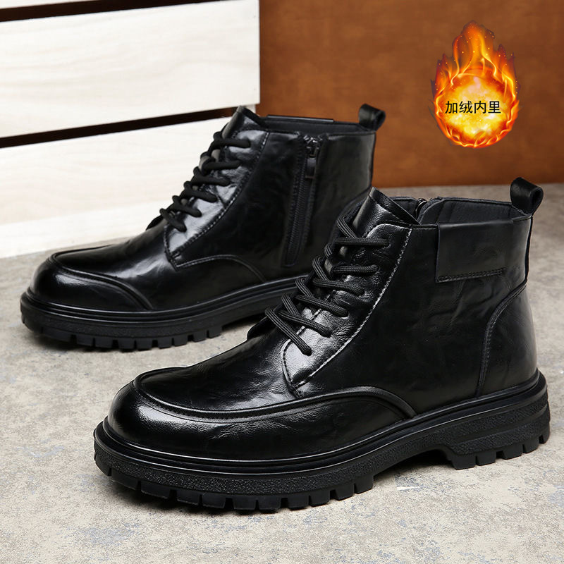 2025 otoño y invierno nuevas botas Martin de negocios botas cálidas de terciopelo hombre cabeza redonda moda británico versátil zapatos de cuero suave