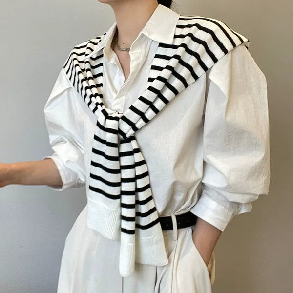 Korean Style Striped Shawl for Women, Suitable for Spring, Summer, and Autumn, Thin and Luxurious, High-End Feel, Knitted Shoulder Cape for Air-Conditioned Rooms
