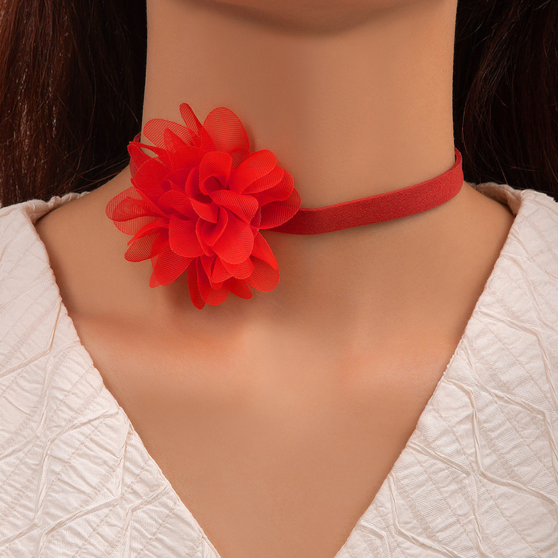 Collar de perlas de moda transfronteriza europea y americana collar de encaje blanco mariposa collar geométrico tela flor clavícula cadena