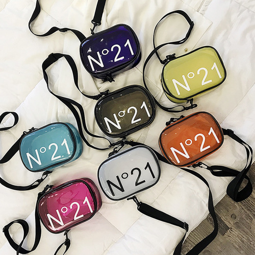 Korean version 2024 new waterproof PVC women's bag fashionable transparent jelly shoulder bag letter magic small square bag wholesale