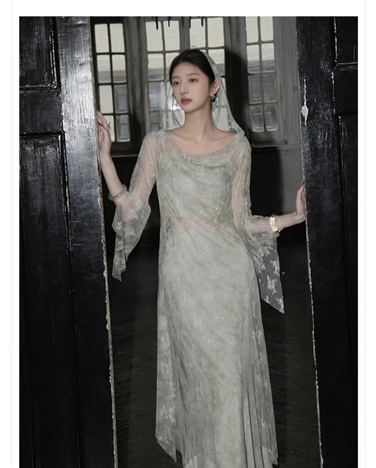 Đầm maxi nữ thắt eo thiết kế ren hoa cổ điển phong cách Trung Hoa mới — Váy liền chi tiết 2