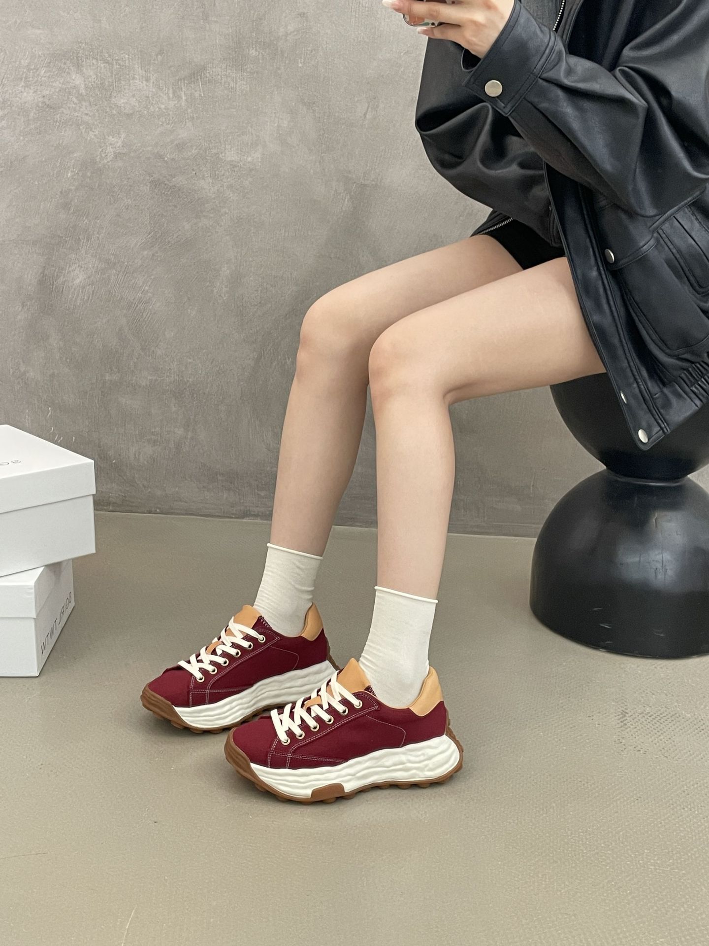 SGIRL TWTW High-End Design Casual For Women 2025 Thick-Soled Forrest Gump Dissolving Sports Versatile Dad Shoes_vogvips.com