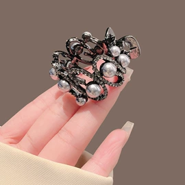 发夹;发卡;盘发器