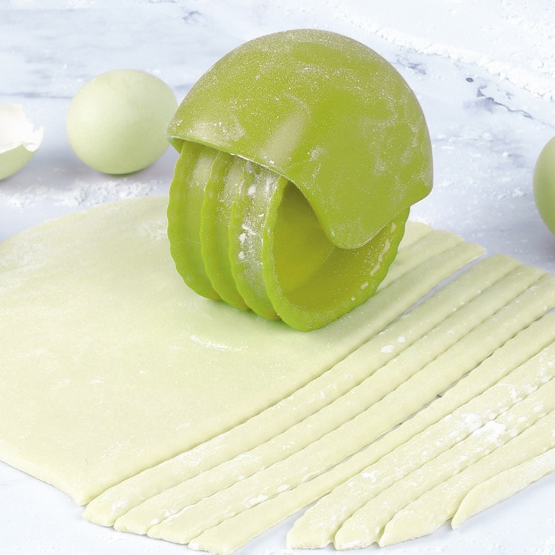 Cross-border New Products Kitchen Noodle Cutter Round Twist Pizza Curling Wheel Received Cutter Biscuit Print_voghion.com