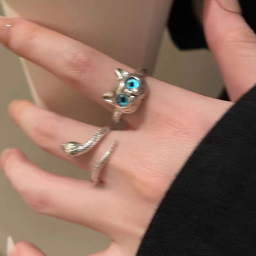 Cat Snake Ring Niche Design Fashion Personality Ring Cold Style Dark Decorative High-end Versatile Accessory