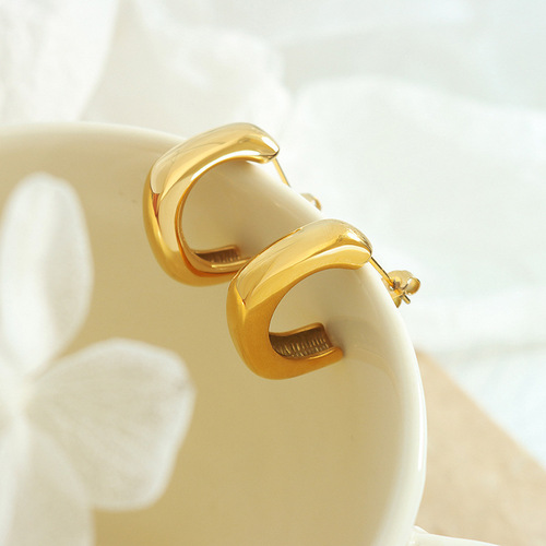欧美方形不锈钢不规则耳环潮流时尚铸造18K金女式钛钢气质耳扣耳