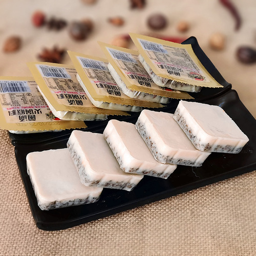 Mushroom Hot Pot Base Wild Boletus Soup Flavor Packet Clear Broth Non-spicy Commercial Restaurant Condiments Wholesale 50g Small Pack